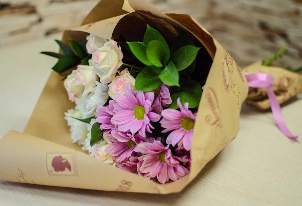 Букет цветов из: Розы и Хризантемы в Забродах