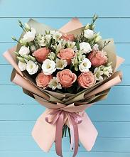 Букет цветов из:  Розы, Альстромерии и Лизиантусы #REPLACE_PRED# Забродах