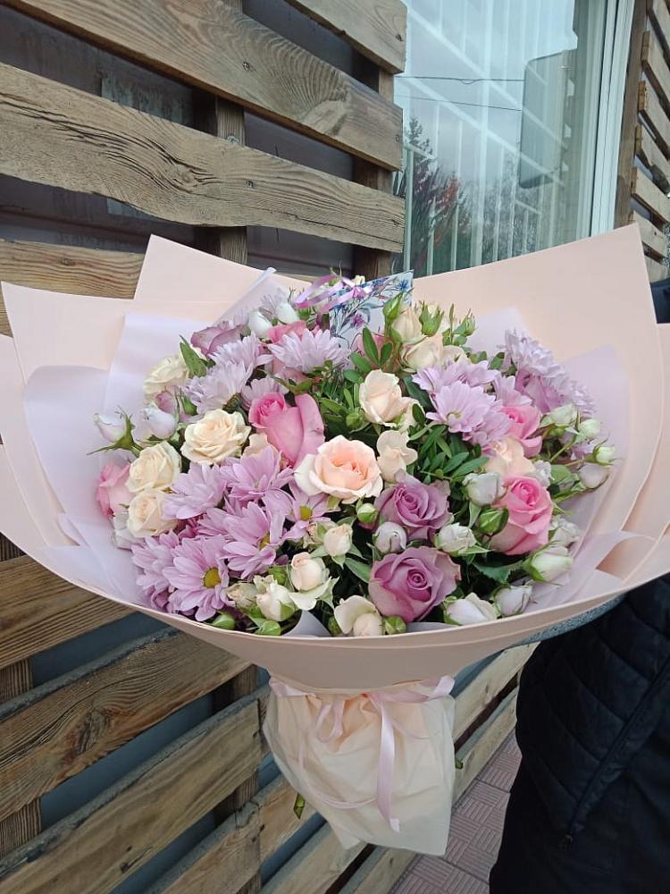 Букет цветов из: Розы и Хризантемы в Забродах