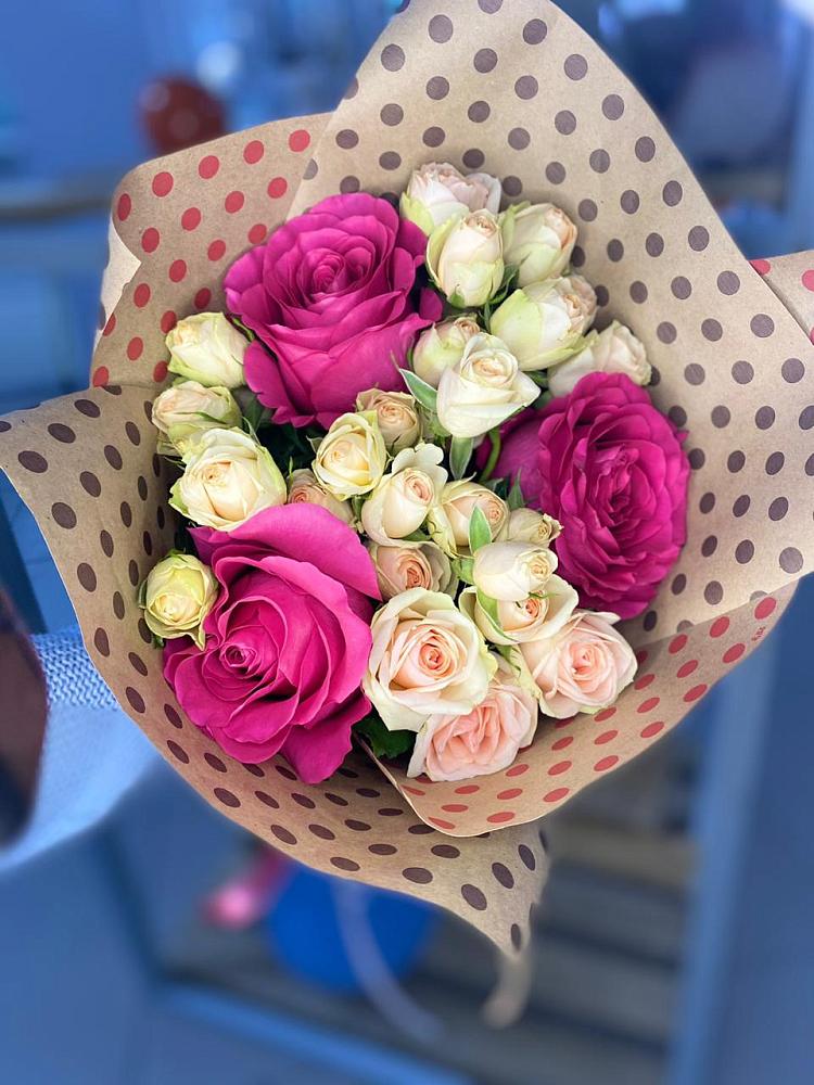 Букет цветов из: Розы в Забродах