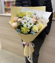 Букет цветов из:  Альстромерии, Розы и Хризантемы в Забродах