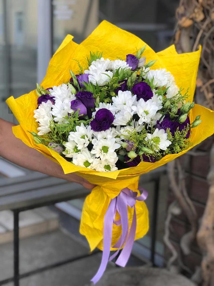 Букет цветов из: Ирисы, Хризантемы и Ромашки в Забродах
