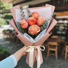 Букет цветов из:  Розы в Забродах