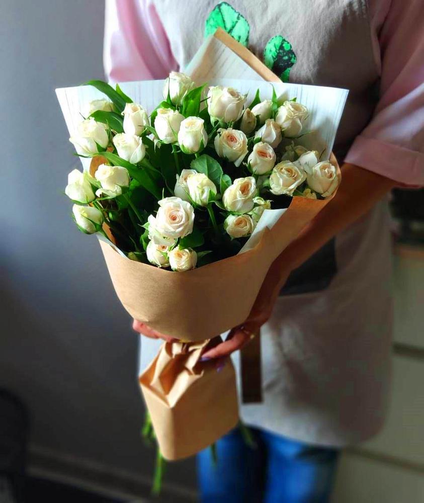 Букет цветов из: Розы в Забродах