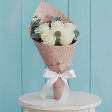 Букет цветов из:  Розы в Забродах