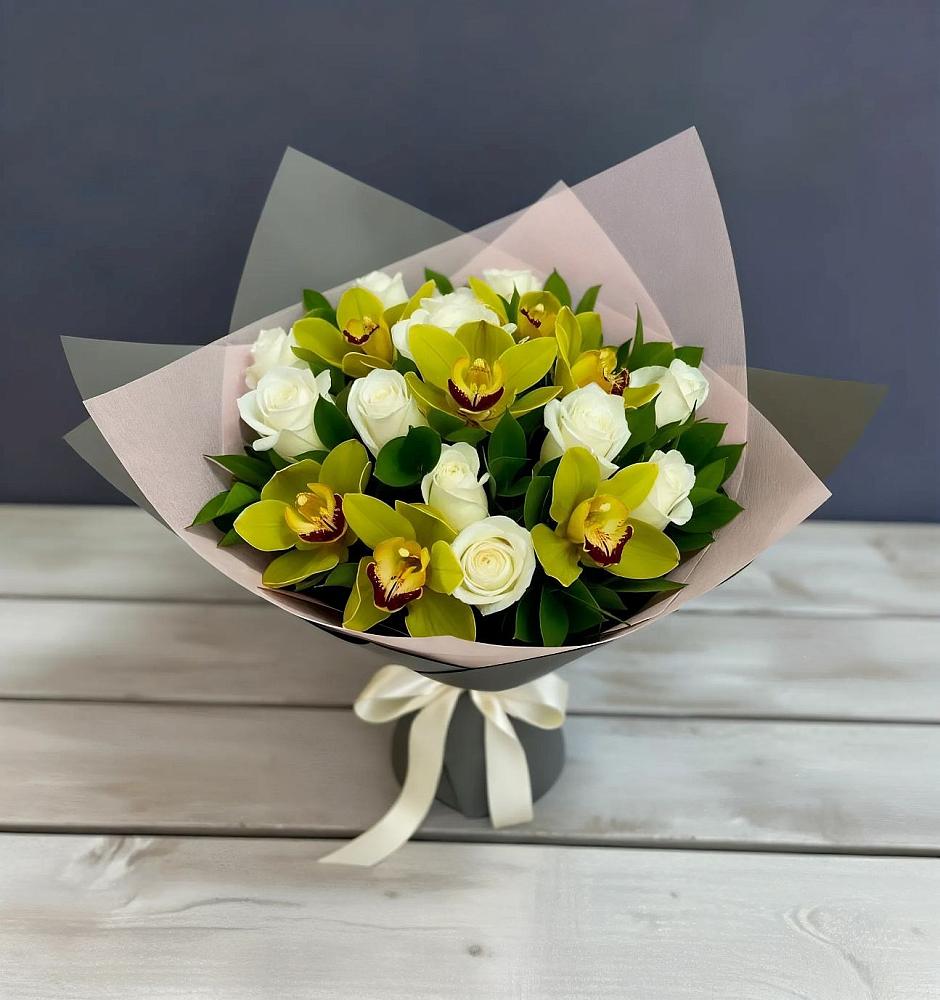 Букет цветов из: Орхидеи и Розы в Забродах