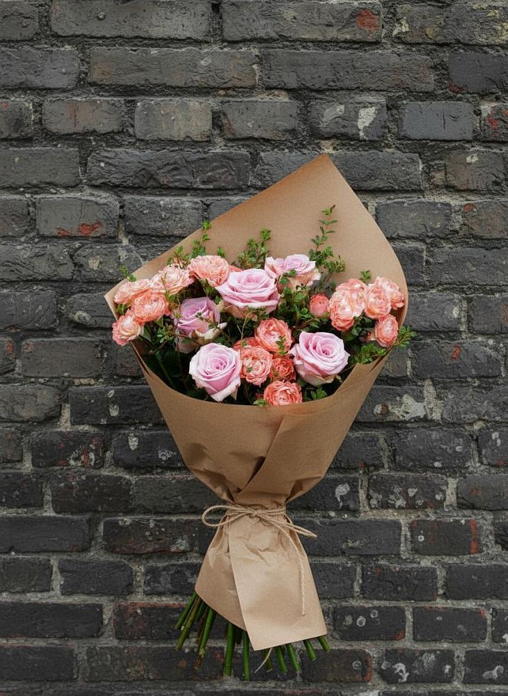 Букет цветов из: Розы в Забродах