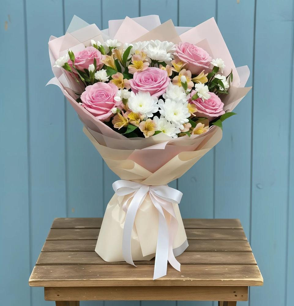 Букет цветов из: Гвоздики, Орхидеи и Розы в Забродах