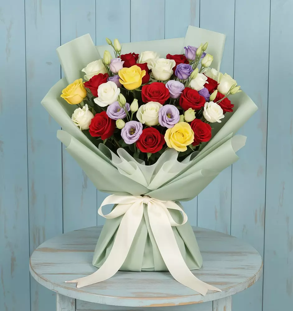 Букет цветов из: Розы в Забродах