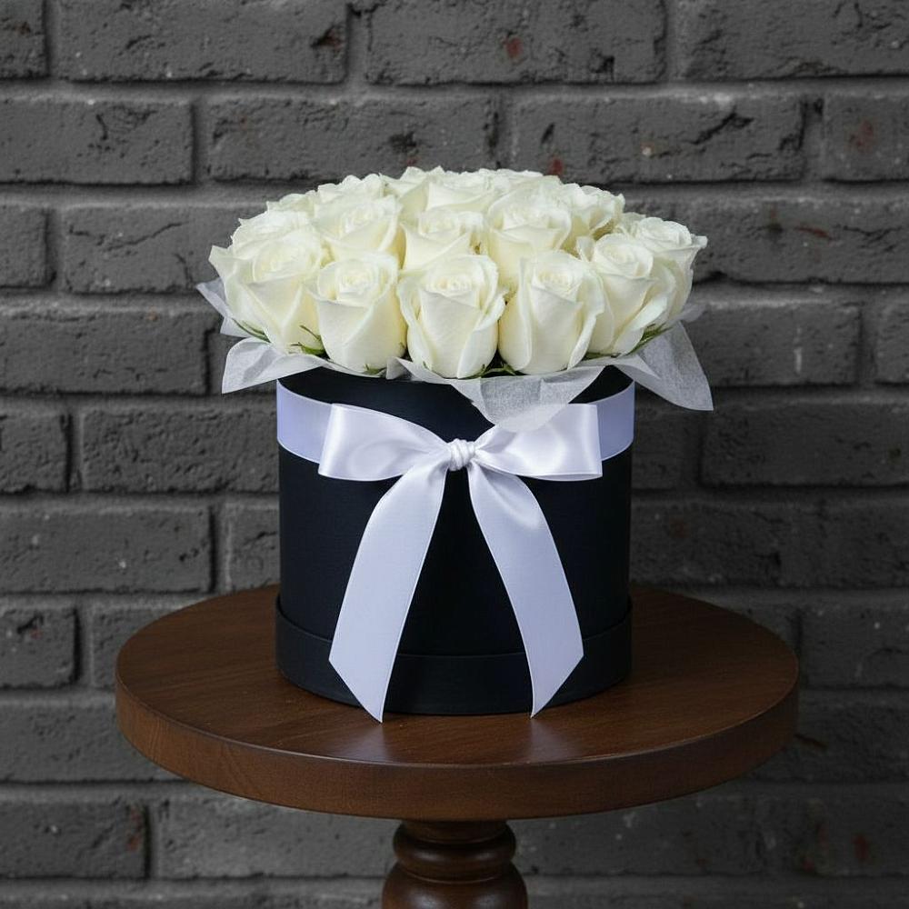 Цветочная композиция из Розы в шляпной коробке в Забродах