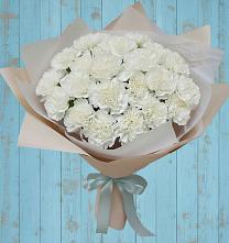 Букет цветов из:  Гвоздики в Забродах