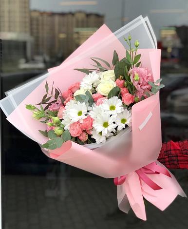 Букет цветов из: Розы, Лизиантусы и Хризантемы в Забродах