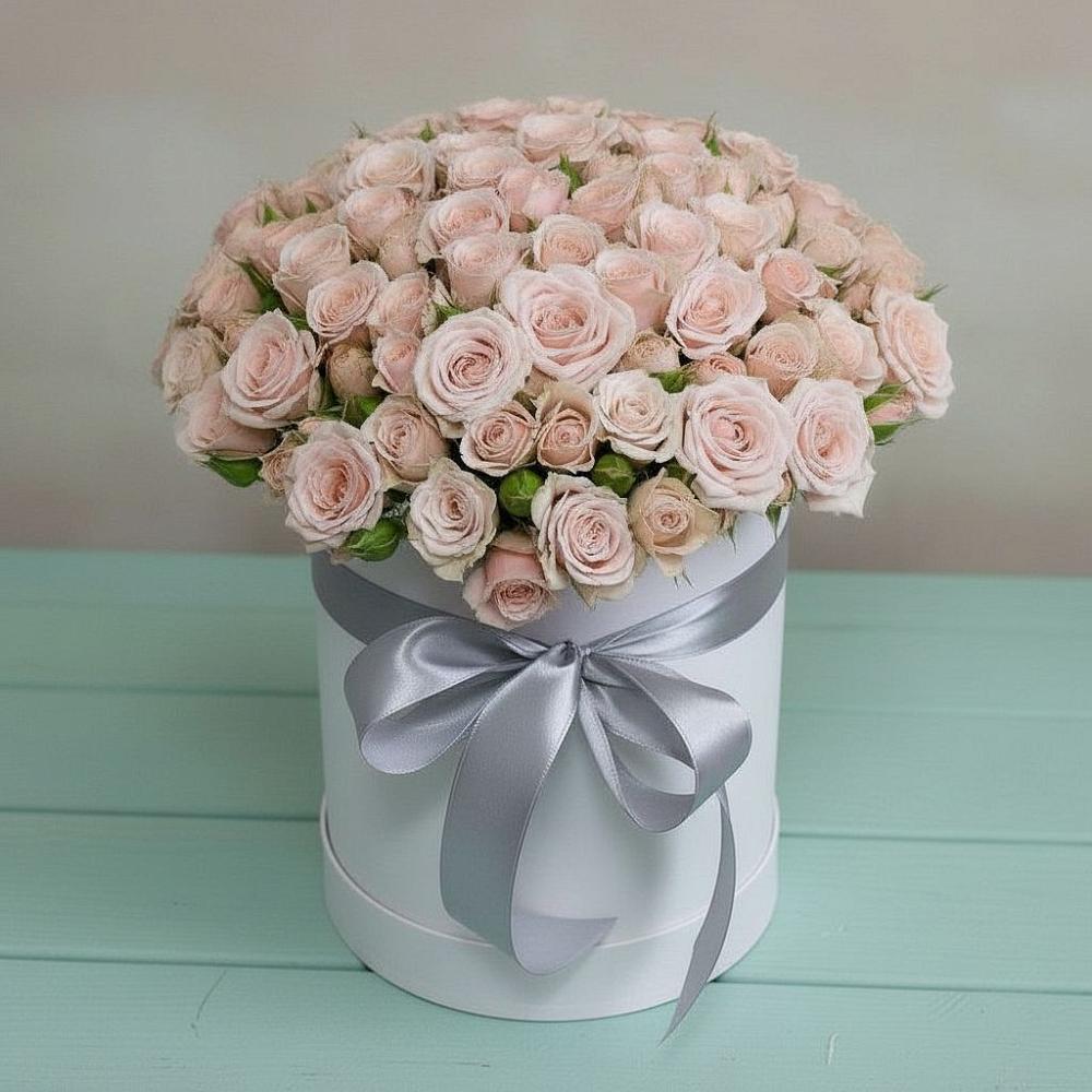 Цветочная композиция из Розы в шляпной коробке в Забродах