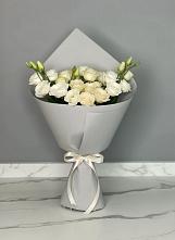 Букет цветов из:  Розы и Лизиантусы в Забродах